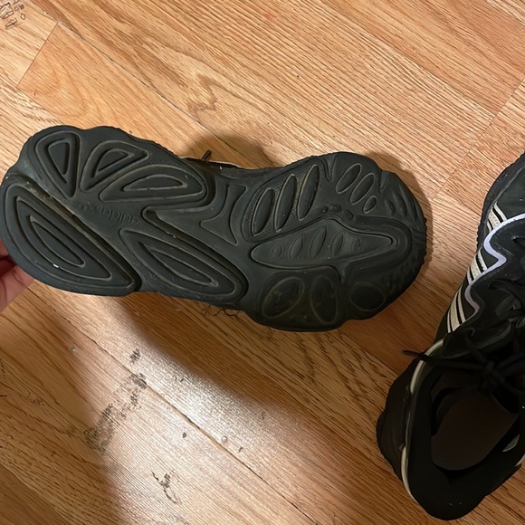 Ozweego - Picture 3 of 4